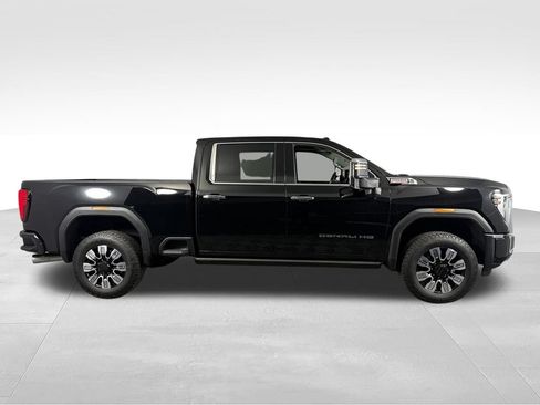Used 2024 GMC Sierra 3500 Denali w/ Denali Reserve Package AWD/4WD image 5