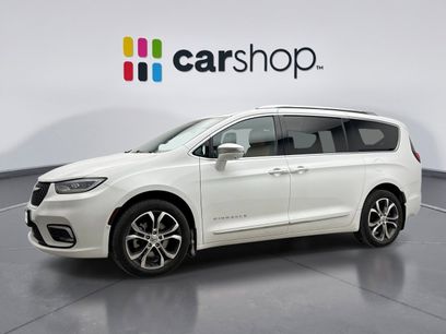 Used 2021 Chrysler Pacifica Pinnacle