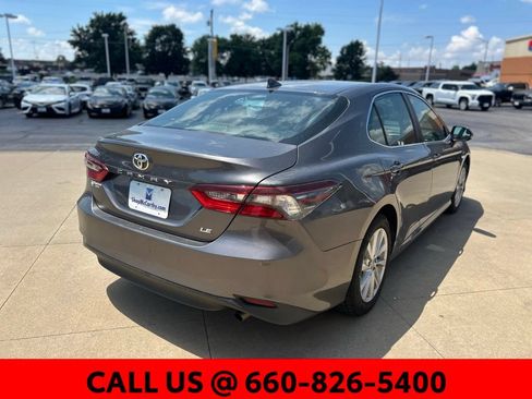 Used 2024 Toyota Camry LE FWD image 9