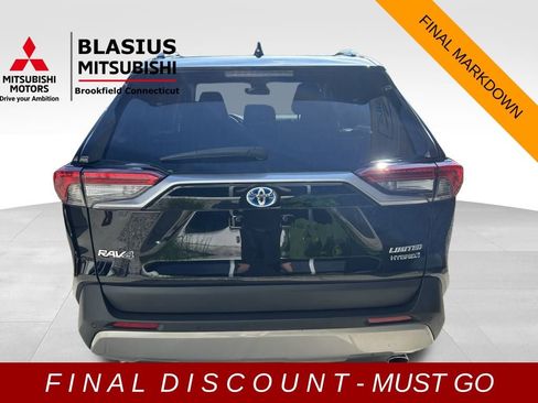 Used 2023 Toyota RAV4 Limited image 7