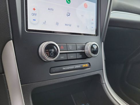 Used 2023 Ford Edge SEL w/ Sport Appearance Package image 24