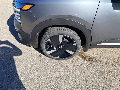 New 2026 Nissan Kicks SR w/ SR Premium Package image 28