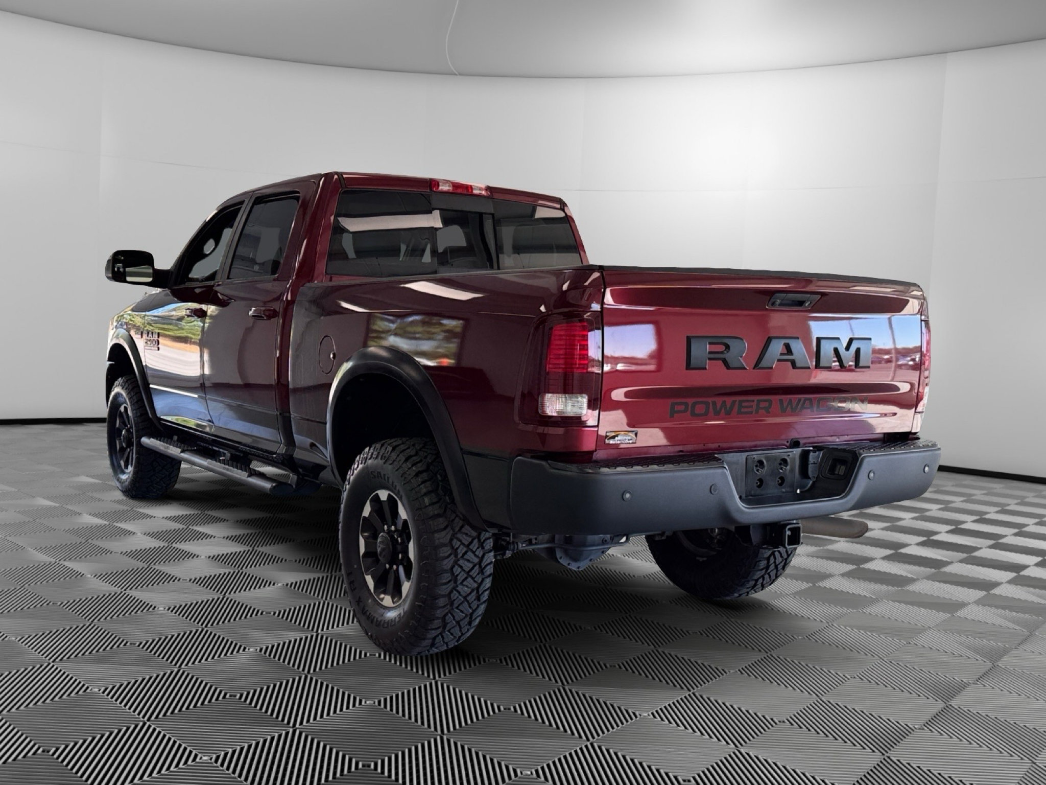Used 2018 RAM 2500 Power Wagon w/ Leather & Luxury Group AWD/4WD image 6