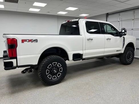 Used 2023 Ford F350 Platinum AWD/4WD image 11