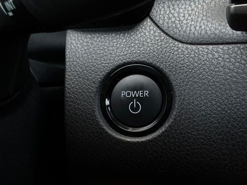 Used 2025 Toyota Camry LE FWD image 27