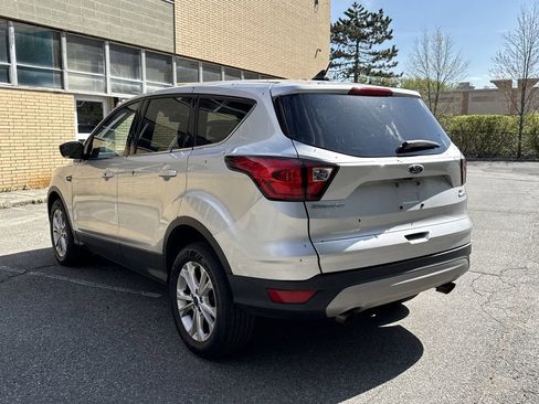 Used 2019 Ford Escape SE AWD/4WD image 5