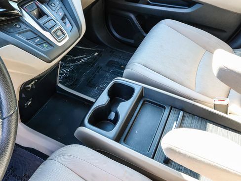 Used 2019 Honda Odyssey EX image 21