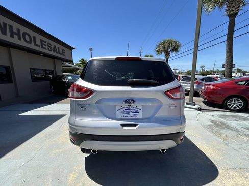 Used 2015 Ford Escape SE AWD/4WD image 7