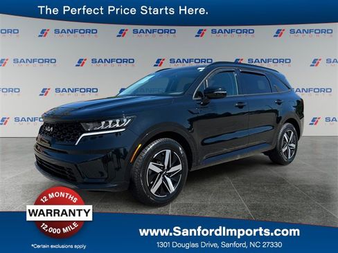 Used 2022 Kia Sorento S w/ Panoramic Sunroof Package image 1