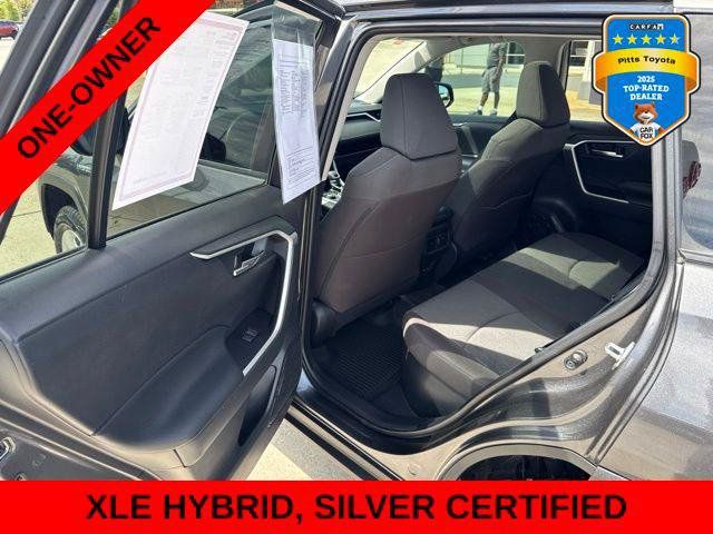 Certified 2021 Toyota RAV4 XLE w/ Convenience Package AWD/4WD image 18