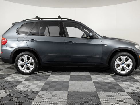 Used 2013 BMW X5 xDrive50i w/ Sport Activity Pkg image 9