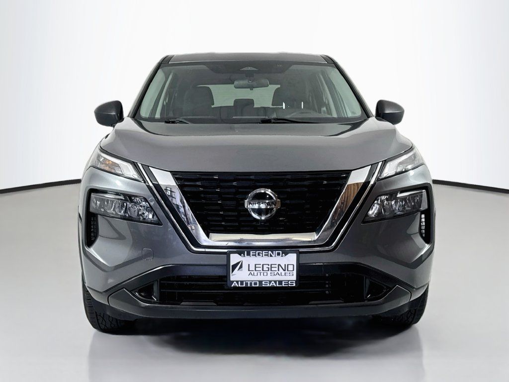 Used 2021 Nissan Rogue S AWD/4WD image 2