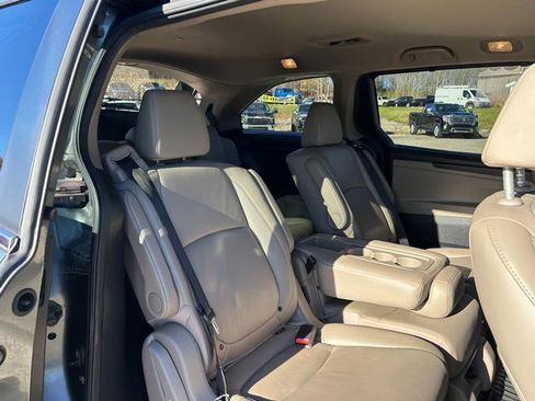 Used 2019 Honda Odyssey EX-L image 21