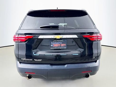 Used 2023 Chevrolet Traverse LT image 7
