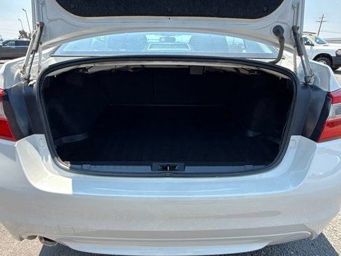 Used 2015 Subaru Legacy 2.5i Premium AWD/4WD image 14