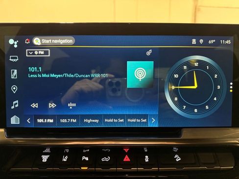 Used 2025 Chevrolet Silverado 2500 LTZ w/ Trail Boss Package image 23