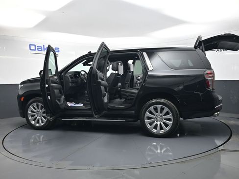 Used 2023 Chevrolet Tahoe Premier AWD/4WD image 61
