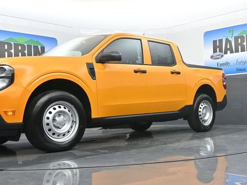 New 2026 Ford Maverick XL image 17