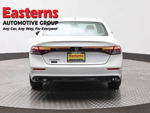 Used 2024 Honda Accord EX image 6