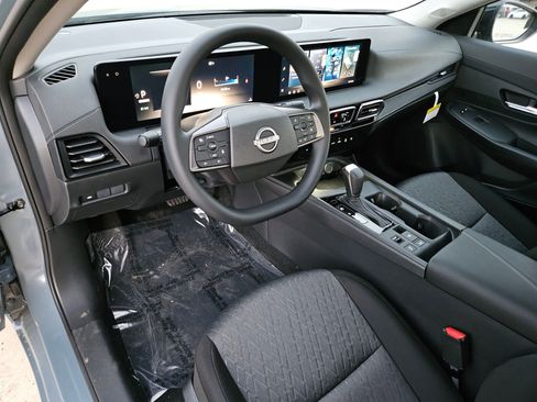 New 2026 Nissan Sentra SV w/ Floor Mat Package image 2