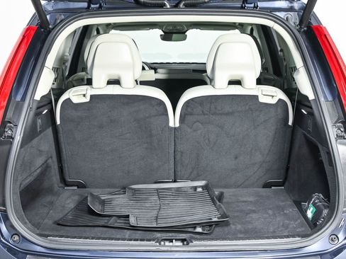 Certified 2025 Volvo XC90 T8 Ultra w/ Protection Package Premier AWD/4WD image 34