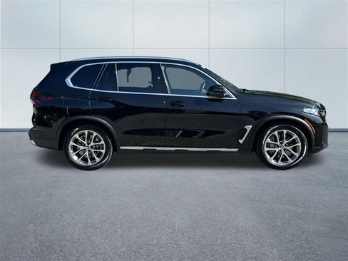 Used 2026 BMW X5 xDrive50e w/ Premium Package AWD/4WD image 5