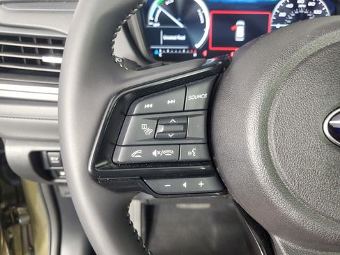 Used 2025 Subaru Forester Premium image 25