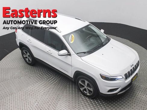 Used 2020 Jeep Cherokee Limited AWD/4WD image 3