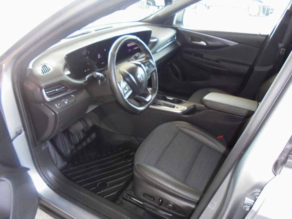 Used 2024 Buick Envista Preferred w/ Convenience I Package FWD image 7