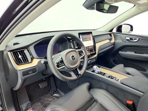 New 2026 Volvo XC60 B5 Ultra w/ Protection Package Premier image 16