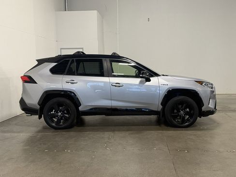 Used 2021 Toyota RAV4 XSE image 15