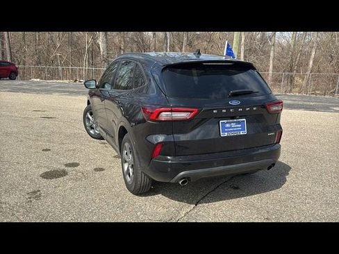Certified 2024 Ford Escape ST-Line w/ Tech Pack #1 AWD/4WD image 5