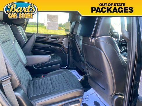Used 2023 Cadillac Escalade V AWD/4WD image 12