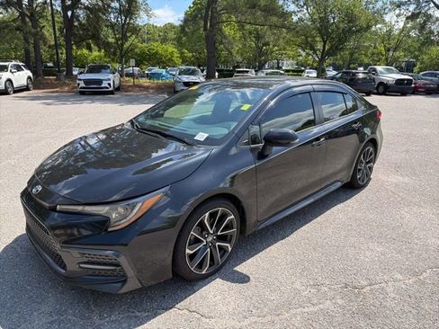 Used 2022 Toyota Corolla SE FWD image 1