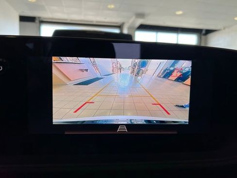 Used 2024 Buick Envista Sport Touring w/ Convenience I Package FWD image 27