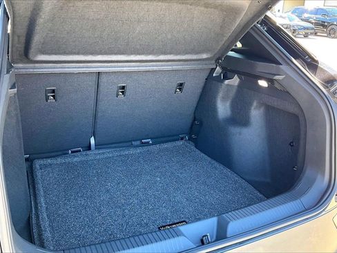 Used 2024 Volkswagen ID.4 2WD image 15