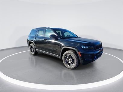 New 2024 Jeep Grand Cherokee Trailhawk w/ Advanced Protech Group II