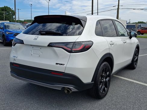 Certified 2024 Honda HR-V Sport image 6