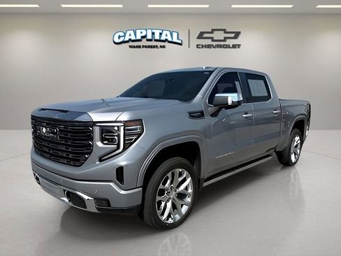 Used 2023 GMC Sierra 1500 Denali Ultimate image 5