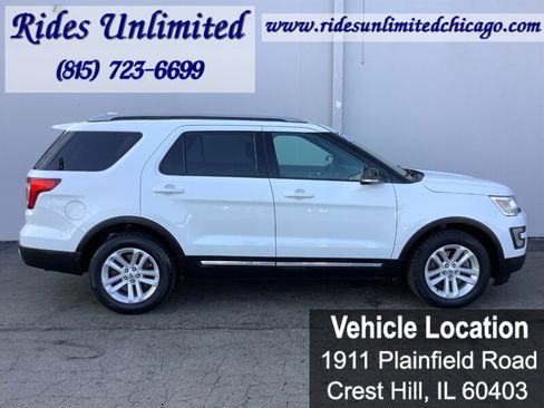 Used 2017 Ford Explorer XLT FWD image 7