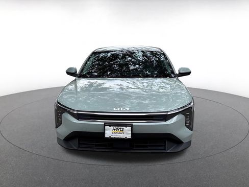 Used 2026 Kia K4 FWD image 2