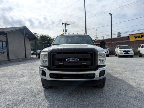 Used 2016 Ford F350 XL image 2