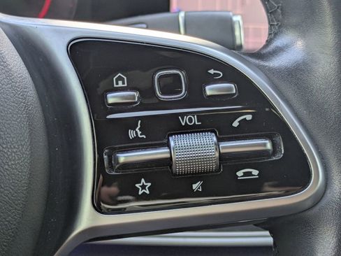 Used 2020 Mercedes-Benz E 350 Sedan image 55