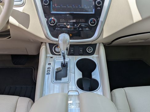 Used 2015 Nissan Murano SL w/ SL Technology Package FWD image 21