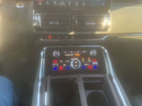 Used 2023 Lincoln Navigator L Black Label image 8