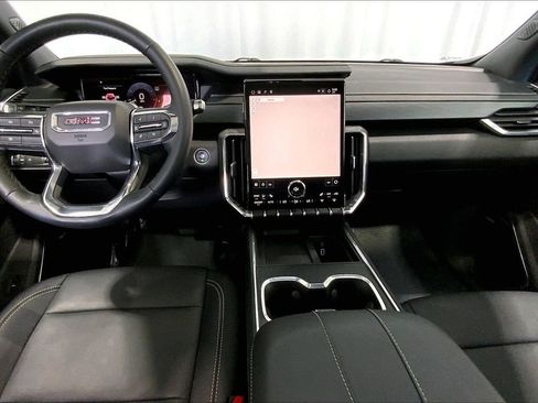 Used 2024 GMC Acadia Elevation w/ Luxury Package image 15