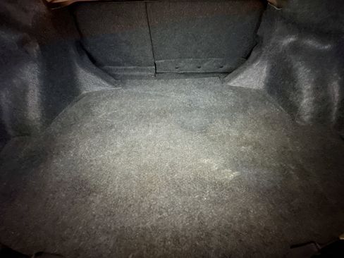 Used 2018 Toyota Corolla SE image 30