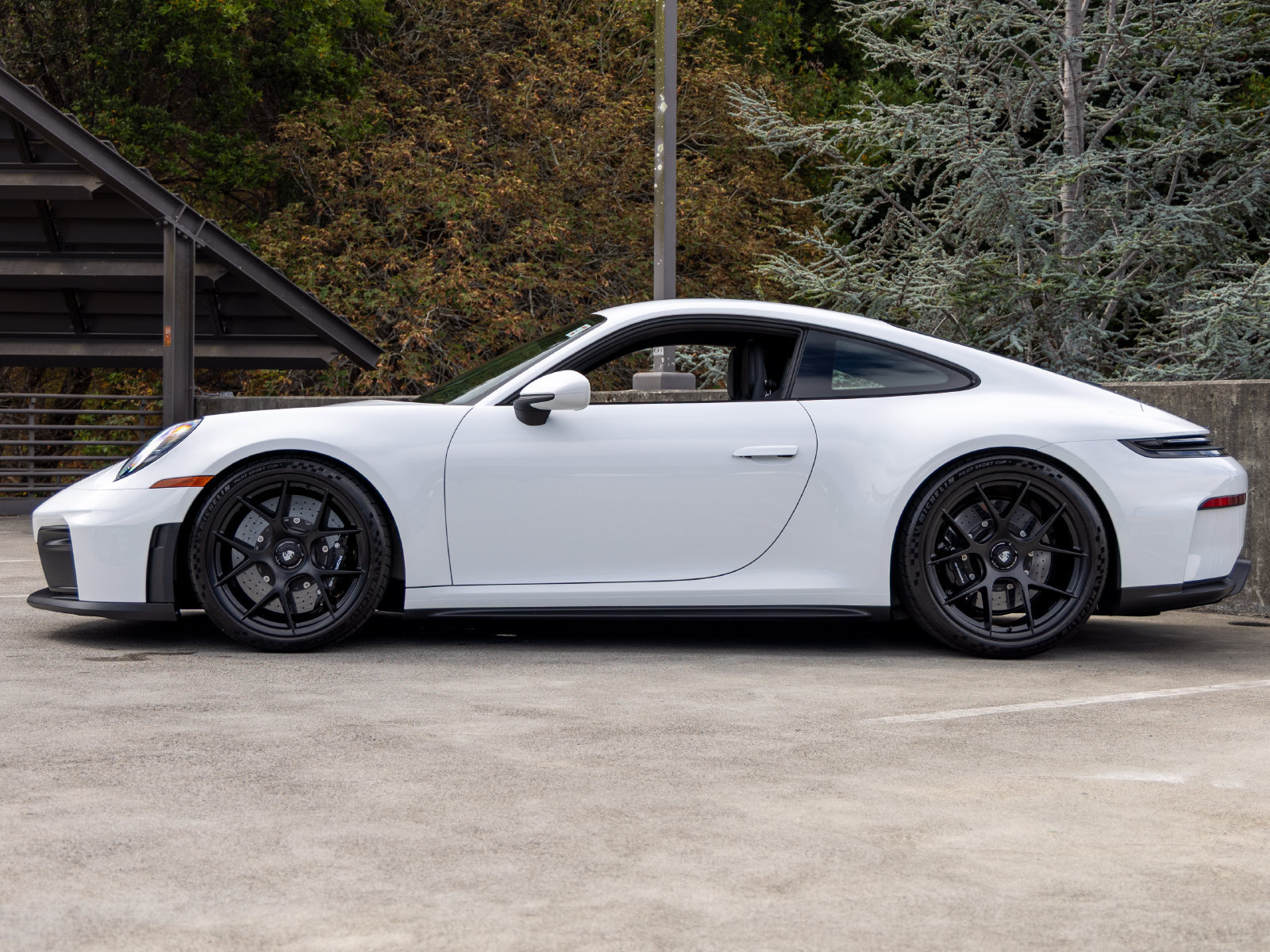 Used 2026 Porsche 911 GT3 RWD image 2