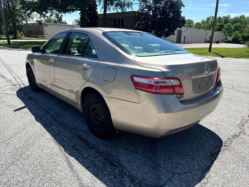 Used 2009 Toyota Camry SE image 7