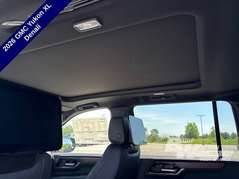 New 2026 GMC Yukon XL Denali w/ Denali Reserve Package AWD/4WD image 20
